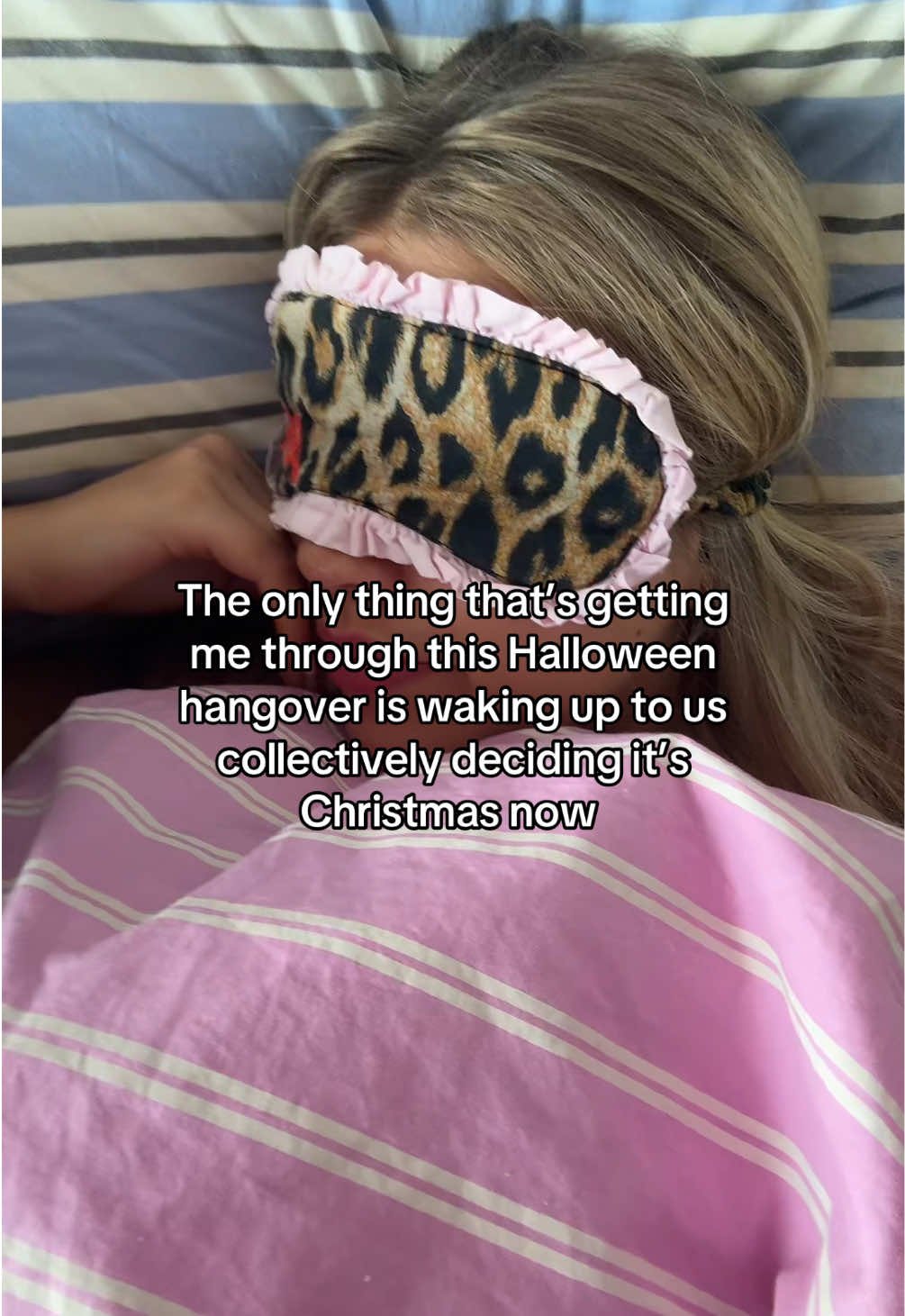 happy november 1st 🎄 