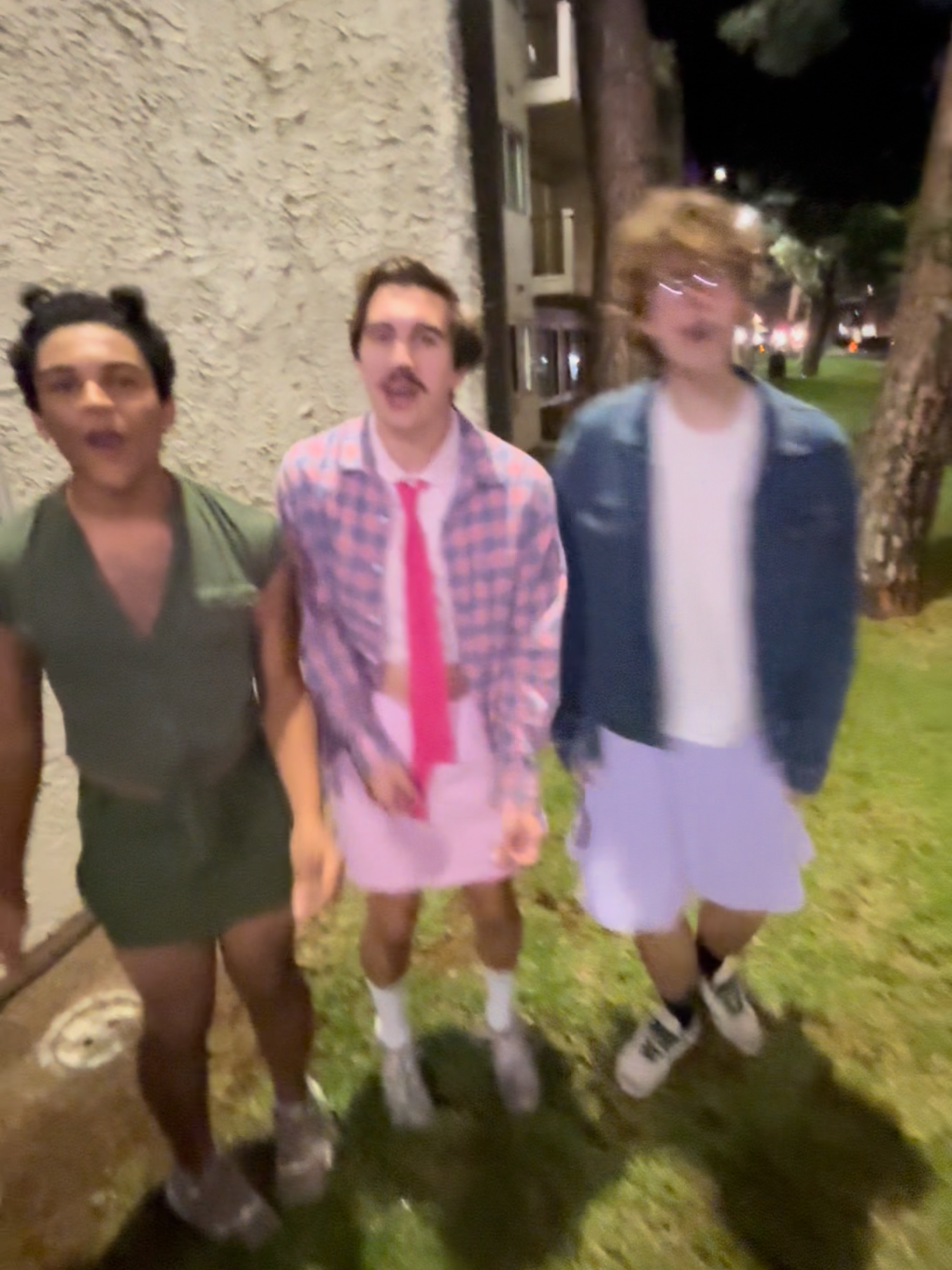 the chipettes #foryou #alvinandthechipmunks #halloween #halloweekend #usc @ilovegrapecandy