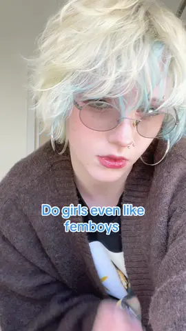 I need a gf lowk I'm tired of men #femboy #bi #fyp 