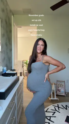 ummmmmmm I think I’m behind just a little bit 😂 #momcreator #pregnancytiktok #sahmsoftiktok #sahmceo #duedatemonth 