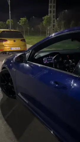 #fyp #volkswagen #تحياتي_لجميع_المشاهدين_والمتابعين #الشعب_الصيني_ماله_حل😂😂 @💋 @PØCÆ💔🎀 @سِوار العايب 🎀 