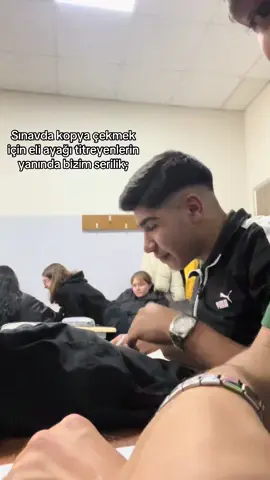 Marketteki sakızlar hatırlar bizi😏😏 #kesfet #kesfetteyız #fypage 