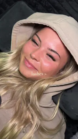 Lolux lashes 🫶🏻  #lashes #bielefeld #wimpernverlängerungbielefeld #fyp #lashextensions 