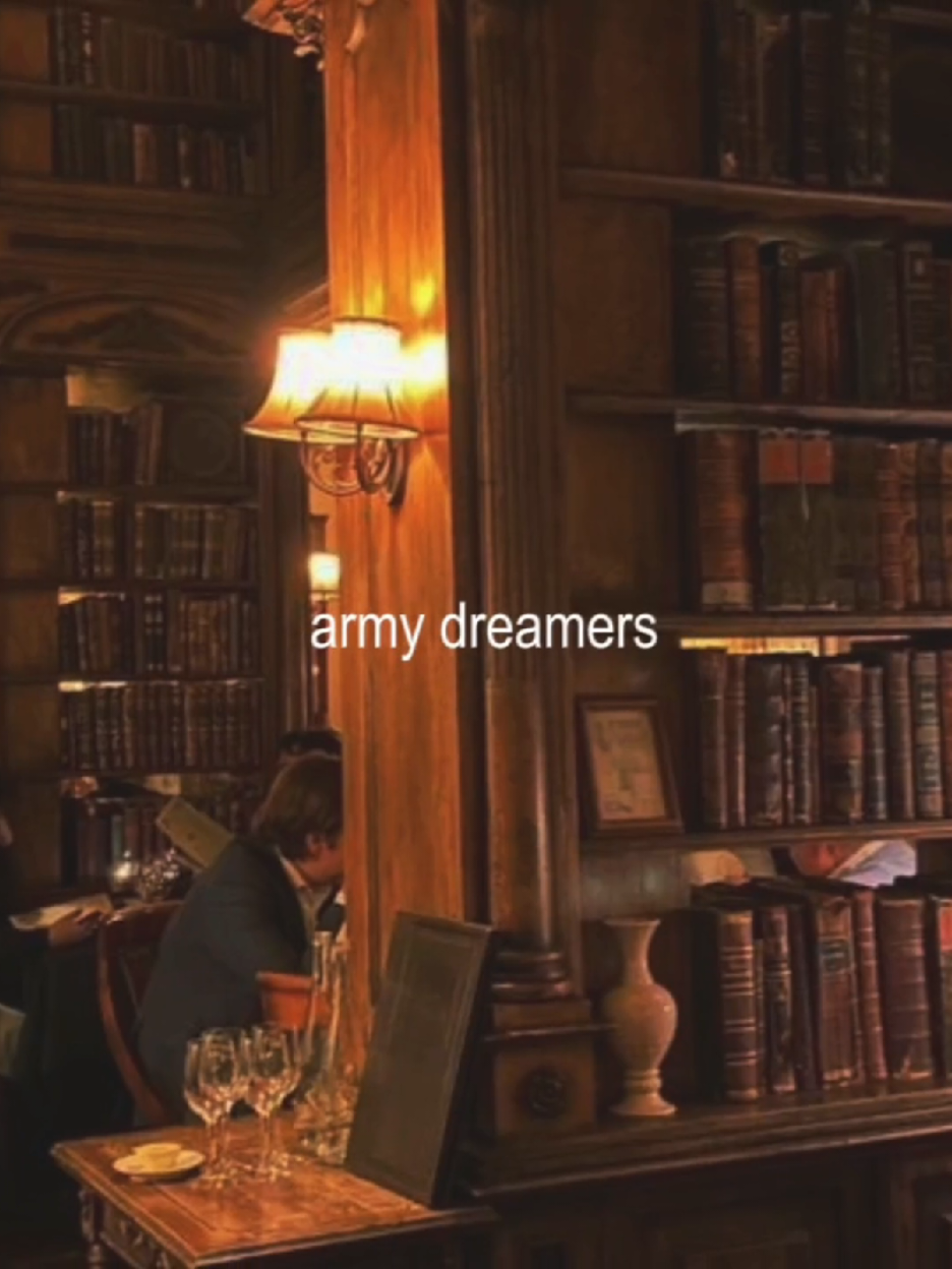 army dreamers. #armydreamers #katebush #song #autumn #aesthetic #vibe #on #fyp #music #brat #fur #text #lyrics #soldierscominghome 