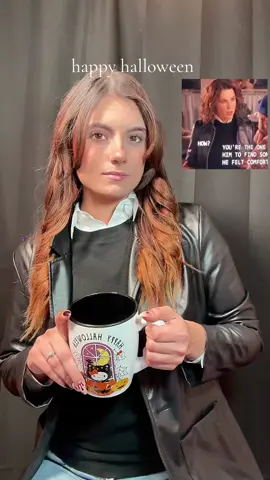 my favorite tv character ever #lorelaigilmore #halloween #halloweencostume #lorelai #costume 