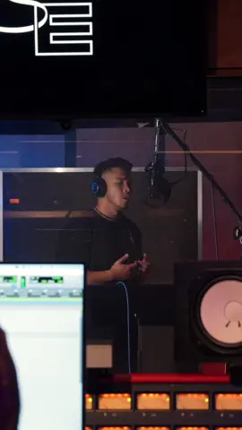 This song still hurts the same. Un-Break My Heart out now. #ToniBraxton #harmony #musoc #cover #rnb 