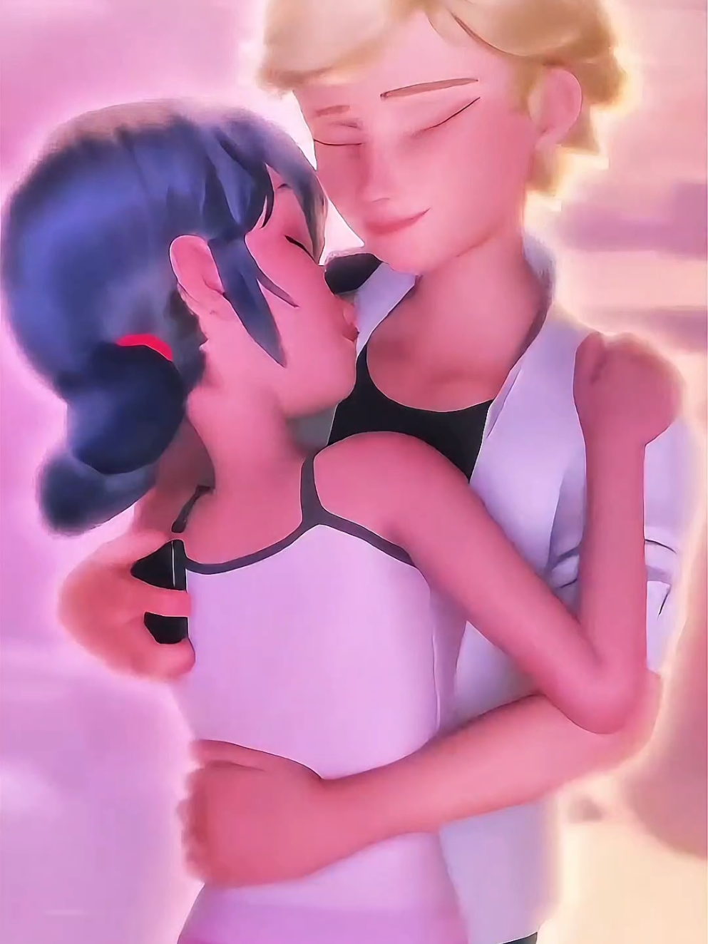 The Cute Adrienette Dance! #miraculous #miraculousladybug 