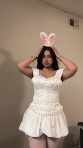 Halloween  #meangirls #whitebunny #reginageorge #halloween 