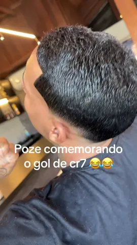 Esse cara é graça pura kkkk #foryoupage #fypシ゚ #poze #cristianoronaldo #alnassr 