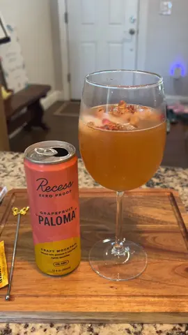 Make a @Recess Paloma mocktail with us!! Zero proof and soo yummy!!!✨ use our code to get 25% off: juliannafergie  #takearecess #takearecessdrink #mocktailswithbenefits #mocktailrecipe #zeroproof 