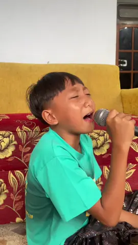 Uwenakkk cahhh🥺🥺🥺 #fyp #viral #trending #like #trenggalek24jam 