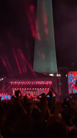 ; සුදු අපි ගැහුවේ විශ්ව කලාවේ ටොප් බඩූ ! #behethconcert #rasthiyadupadanama #foryou #viral #trending 