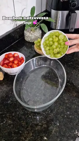 bombom na travessa 🍓🫒 #bombomnatravessa #receitafacil #sobremesa #fy 