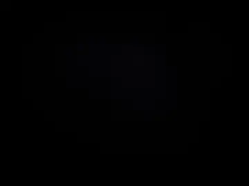 Ревность – это сложное, негативно окрашенное чувство, которое возникает из-за страха потери или недостатка внимания, любви или уважения со стороны близкого человека, в то время как это внимание, как кажется, получает кто-то другой. Это многокомпонентная эмоция, включающая тревогу, гнев и беспокойство, и она может быть как нормальной реакцией на угрозу отношениям, так и привести к проблемам, если становится чрезмерной.  #ревность #тренд #врекомендации #elbruso #jealousy 