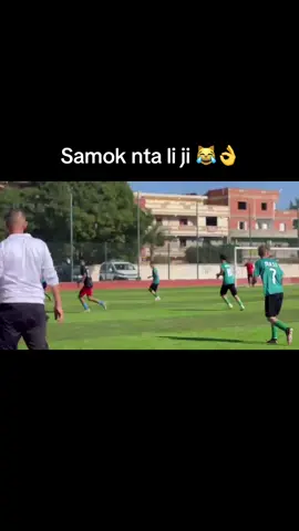 Ahmeed❤️‍🔥⚽️#flypシ #ماله_حل_الشعب_الصيني😂😂 #fyp #كورةالقدم_عشق_لاينتهي #برشلونة 