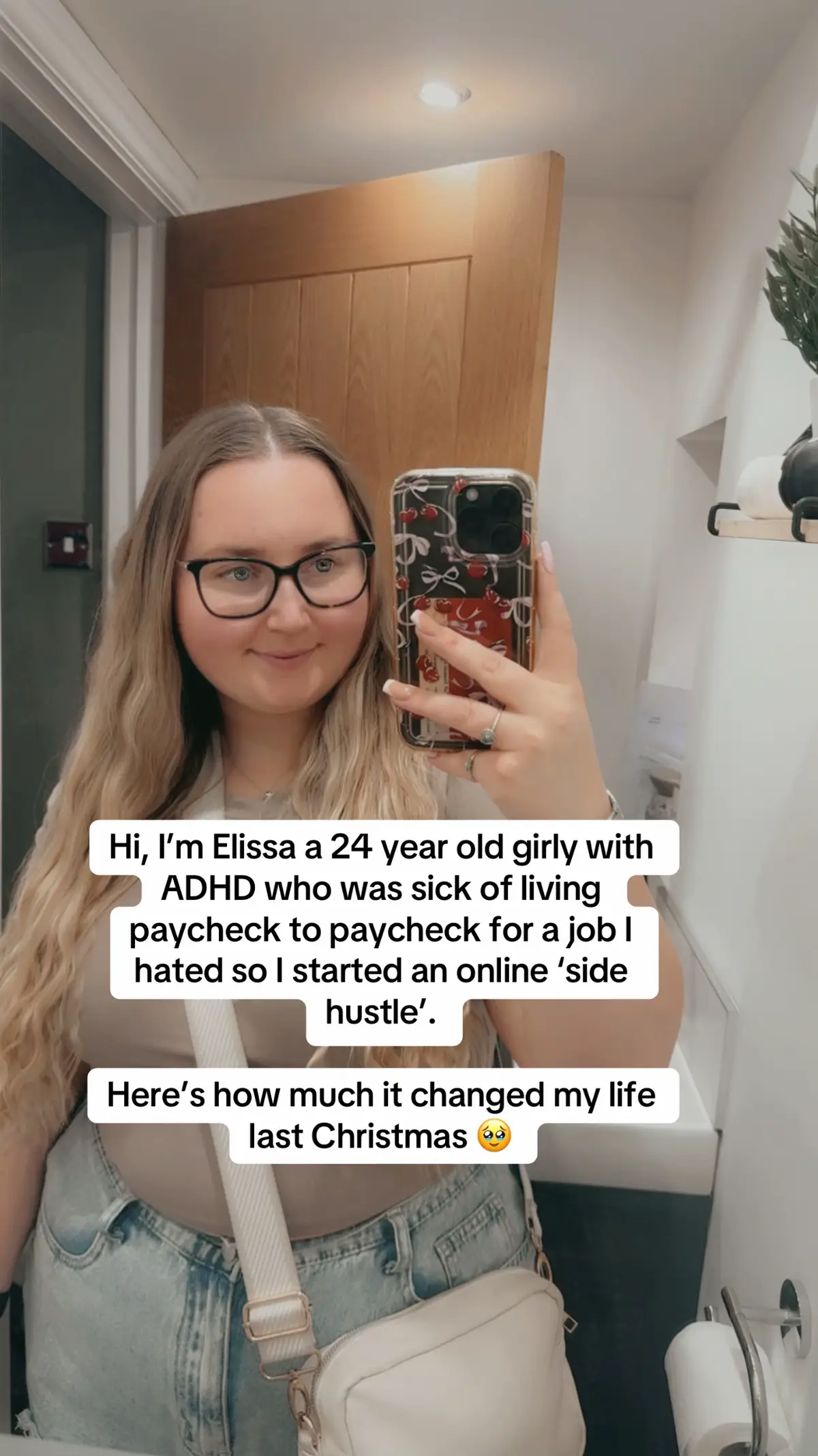 Last Christmas honestly looked so different for me but I am so so grateful for that🥹🥹 Instead of rushing to fit the Christmas shopping around the 9-5 I hated and worrying about how I’d afford it I just had such a stress free Christmas. The shopping was done early without any worries, I had all day to do the wrapping rather than worrying about it in an evening. It meant I could spend some quality time with my family soaking it all in and making memories 🫶🏼🫶🏼 November 1st means it’s now your time to make an extra income for Christmas 👏🏼👏🏼 if I can do this so can you! #digitalmarketer #digitalmarketing #digitalproduct #marketingdigital #digital 