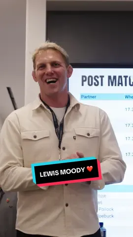 Lewis Moody back in the changing rooms ❤️❤️ #englandrugby #rugby 