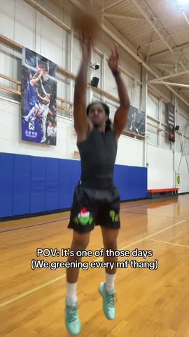 Love these days🥹 #fyp #viral #isthatflight #famous #hoopersoftiktok 