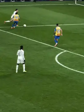 كاريراس عالميييي 😰🔥🔥. #ريال_مدريد #foryoupage #fyp #الفيتوري_عنان👑 #foryou 