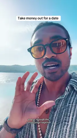 When was the last time you took your money out on a date? Sit with it. Acknowledge it. Feel gratitude for all it’s done for you. Money multiplies in the presence of appreciation. 💎 #manifestation #fyp #frequency #energy #vibration 