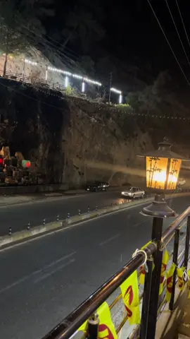 #_بنت_الموصل🦋👑🤍 #اجواء_خيالية_تصويري_🧡 #اكسبلورexplore #دهۆک #اجواء_خيالية_ترد_روح💛😴 زاويته @بيت الفن 