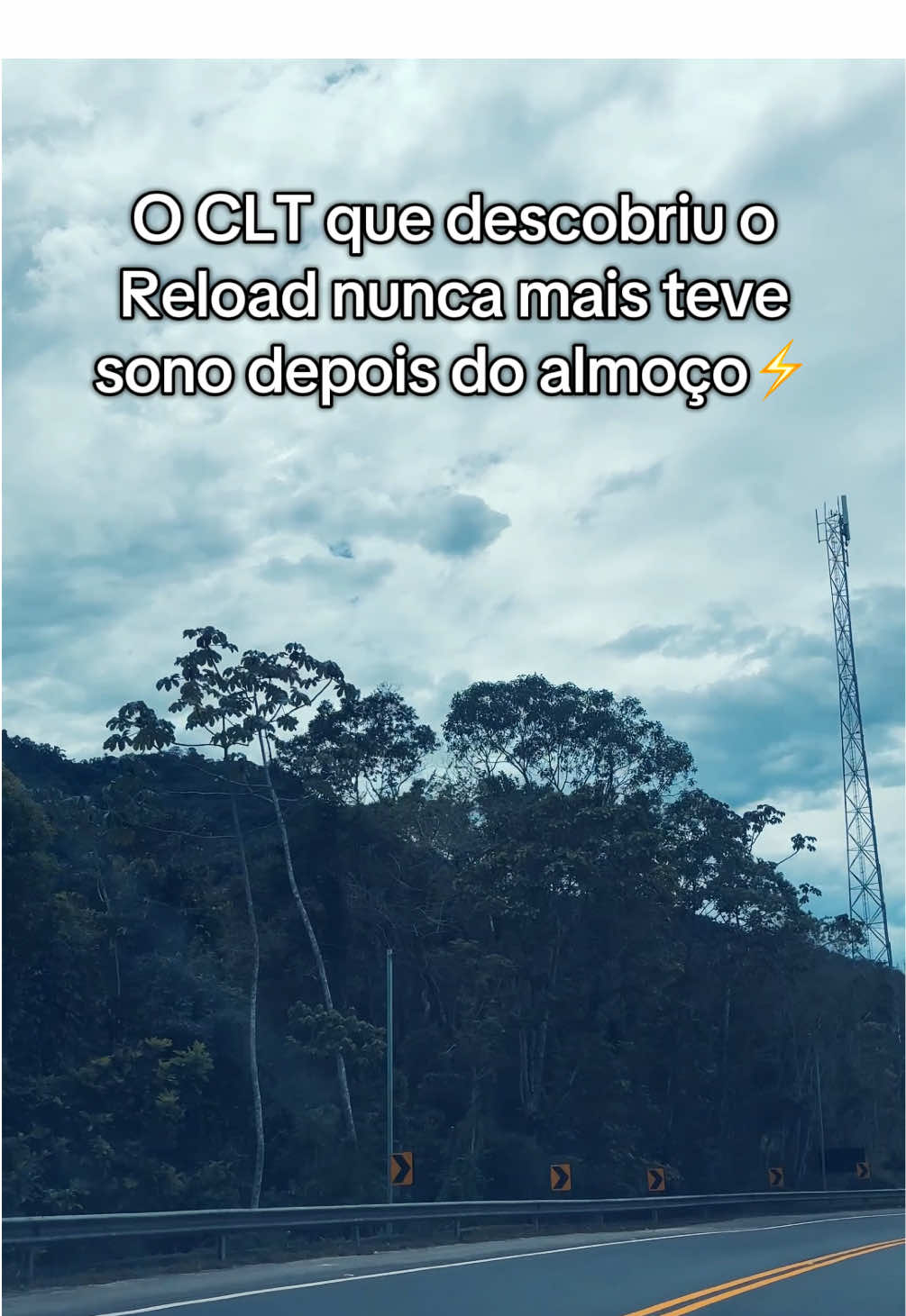 O CLT que descobriu essa bala nunca mais dormiu depois do almoço 😳⚡️#energetico #foco #concentração #clt #reload 