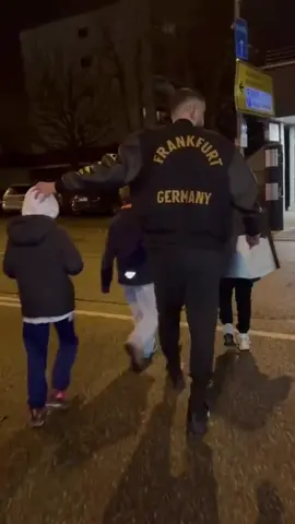 Mit meiner Gang unterwegs. #haftbefehl #doku #netflix #fy #fyp 