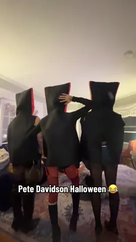 Bacon Bacon Bacon 🥓  @chicksintheoffice (via:@khatimaaaa) #halloween 