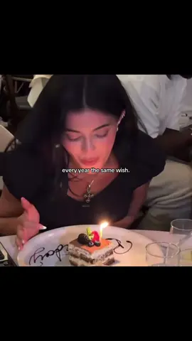 #foryoupage #kyliejenner #viral #him #fyp