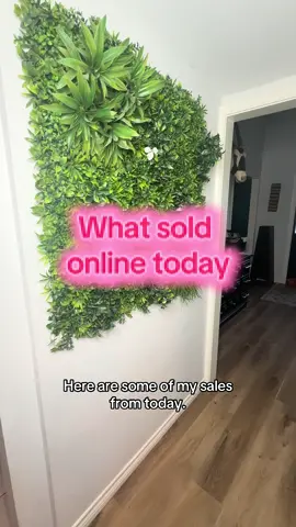 I love selling all the random things online. I often pick up things that I don’t know and look them up to see if it makes sense to buy them.  Would you have picked these items up? #reseller #ebayseller #ebaysales #thrifter #thrifting 