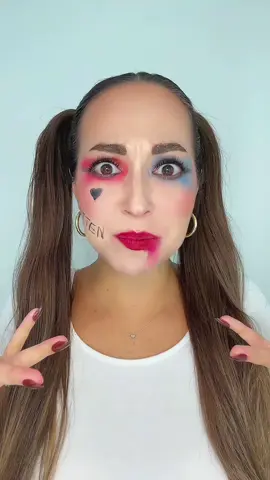 Now ya tell me!  #harleyquinn #harleyquinnmakeup #halloweenmakeup #easyhalloweenmakeup #halloweenmakeuplook 