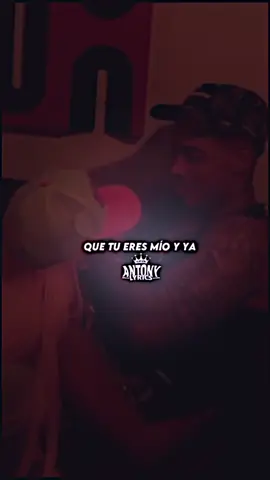 Y ese gánster me gusta 😍 #michaelflores #videolyrics #laperversa #letras #parejas 