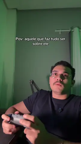 Ele é o protagonista #humor #amigos 