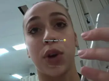 She’s so cuteee🥹🥹 @tate mcrae @t8 hq #foryoupage❤️❤️ #viral #blowup #tatemcrae #foryoupagе 