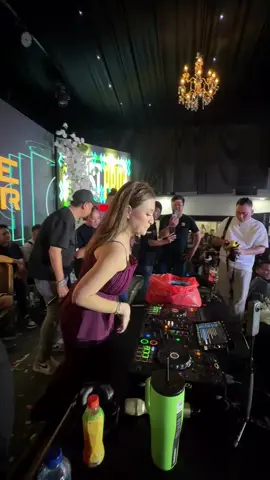 #fyppppppppppppppppppppppp #nathalieholscher14 #nathalieholscher #manado 