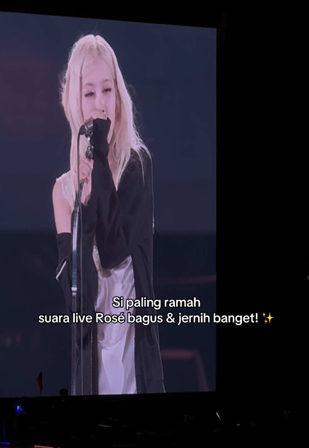 Number one girl in Jakarta, suaranya best jernihhhhh banget Roje ✨ #Rose #blackpinkinjakarta 