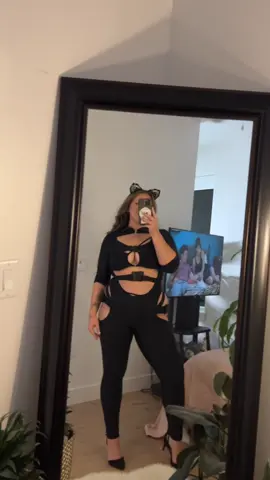 here kitty kitty 😈💅🏼