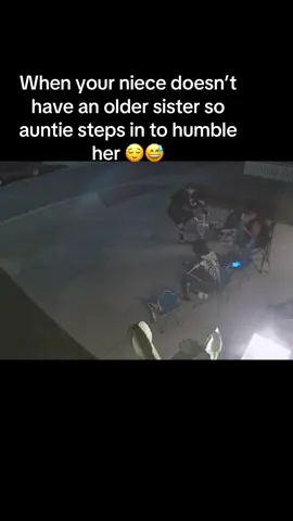 She is in karate, but this auntie is the BABY of SEVEN siblings @Mama Llama @Jade #fyp #auntie #family #karate #humble 