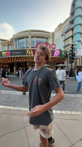 got a signature from @LumberDaddy today! #fyp #aura #famous #la 