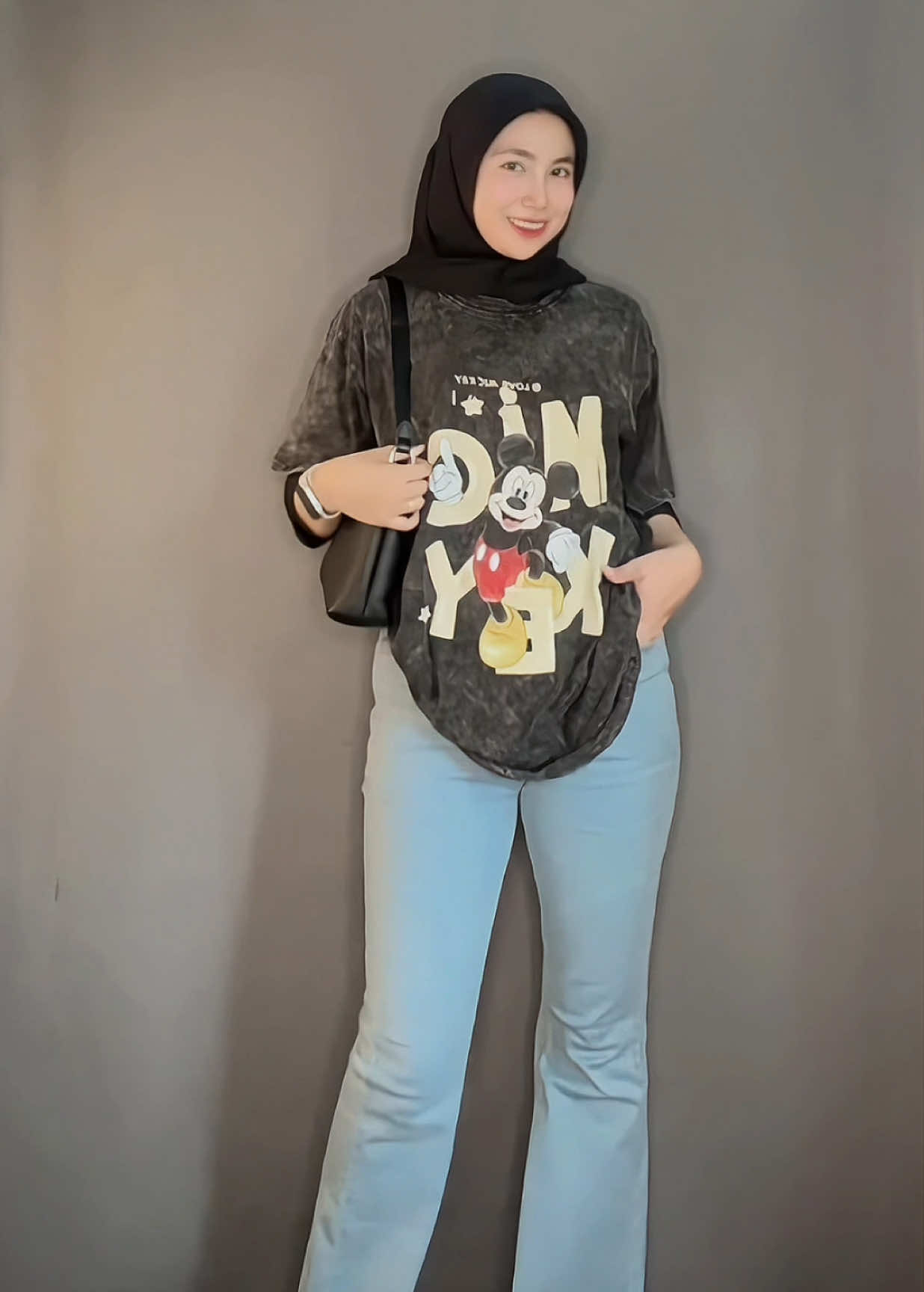 Rekomendasi kaos oversize,bahan washed tebal dan adem bgt😍✨#kaos #kaosoversize #kaosmurah #ootdhijabstyle 