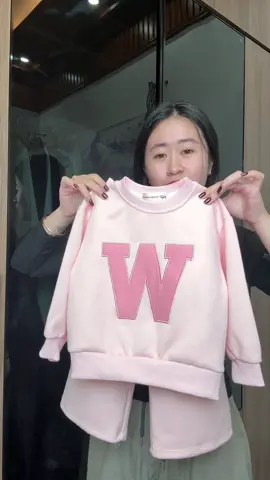 Bộ nỉ da cá thêu chữ W cho bé gái#phamngocha #quanaochobe #thoitrangtreem #trending #xuhuong 