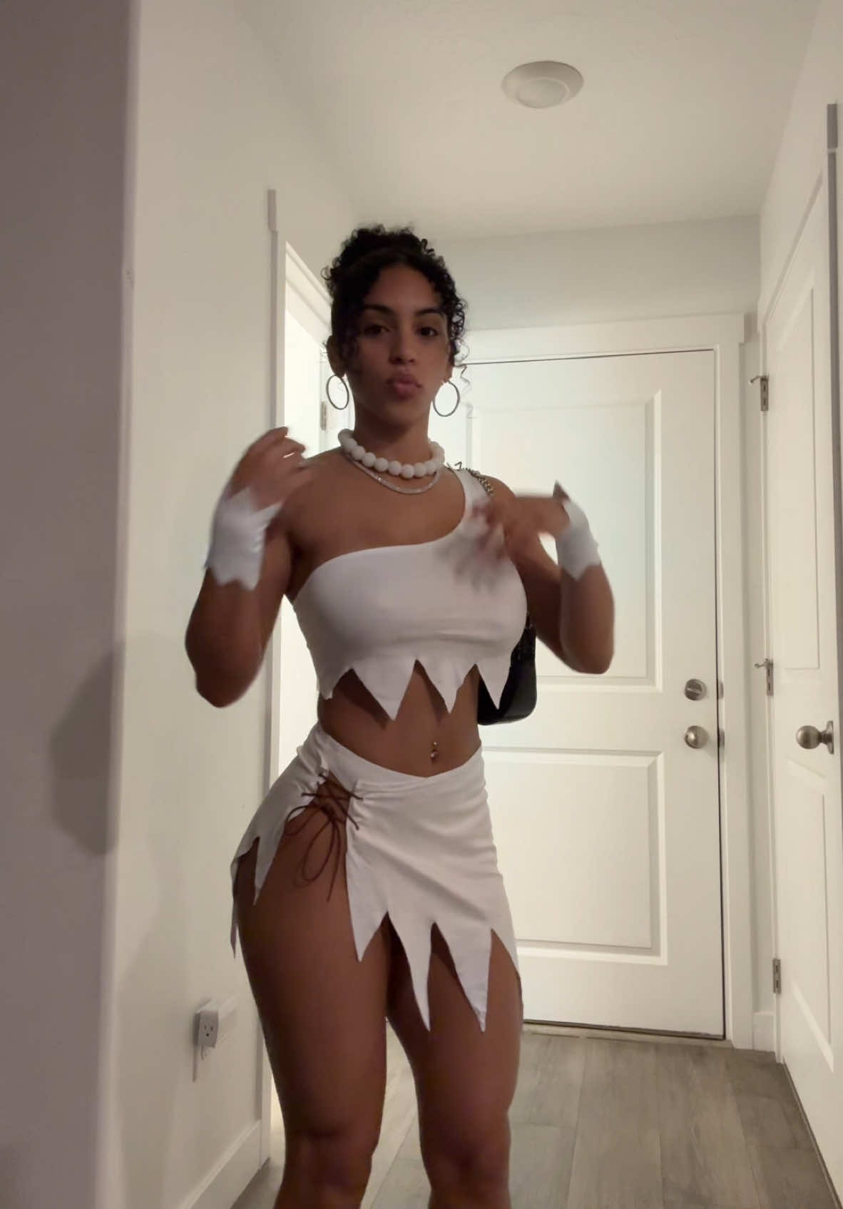 #halloweencostume #flinstones #wilma 