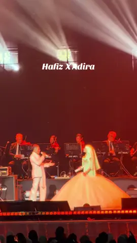 @Hafizsuip X @Adira Suhaimi  #disebalikakuhafizsuip #konserthafiz #rnz 