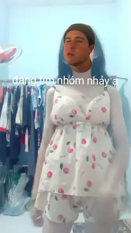 mình đang tìm nhóm nhảy á 