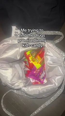#MomLifeMoments #momlife #family #halloween 