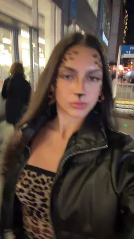 costume 2🤝 #fyp #foryoupage 