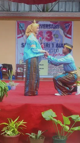 Part 9 | Couple Fashion Show | Pakaian adat Makassar #fashionshow #fashionshowsekolah #couple #bajuadatmakassar #fyp 