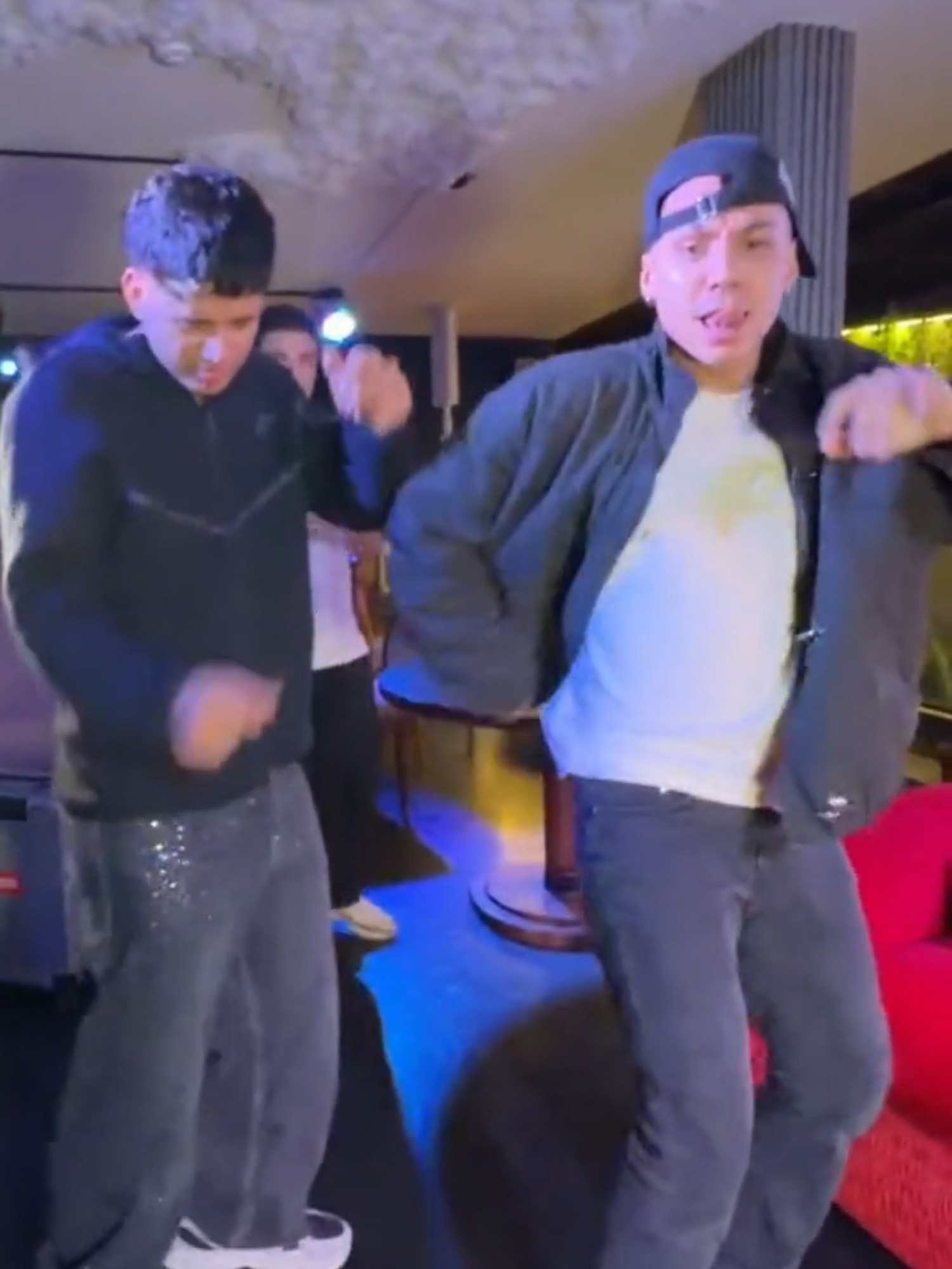 @sinombligo #kickEcuador #sinombligo #kickcolombia #fypシ゚ #paratiiiiiiiiiiiiiiiiiiiiiiiiiiiiiii