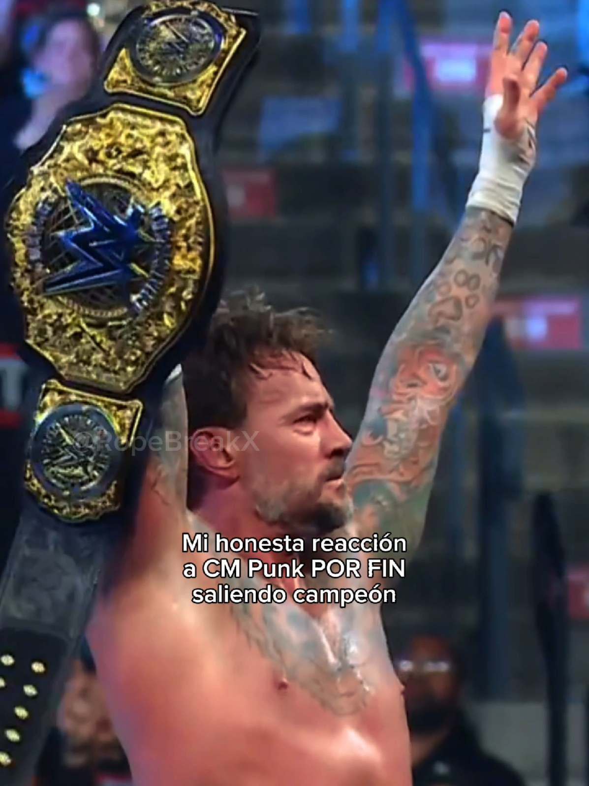 Por fin, CM Punk campeón mundial pesado de WWE 🥹🫵 #WWE #cmpunk #CapCut @WWE Español 