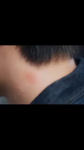 Aheng kamu sendiri yang kasih tanda merah itu jadi jangan cemburu gitu dong Aheng #jiangheng #lipeien #abodesiretheseries. 